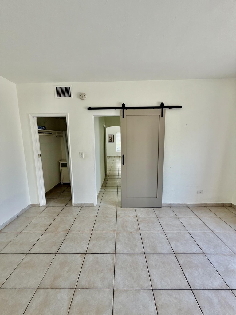 1980 Bay Drive - Photo 18