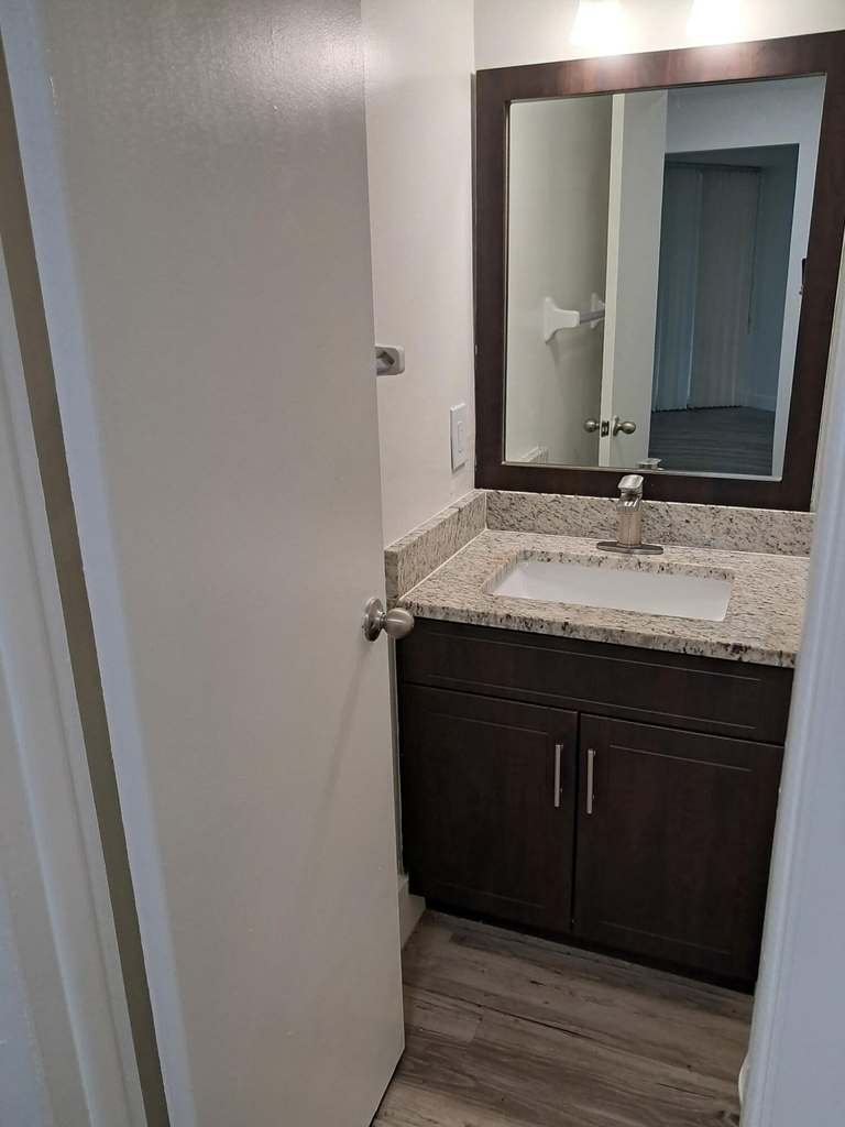 3100 N Pine Island Road - Photo 22