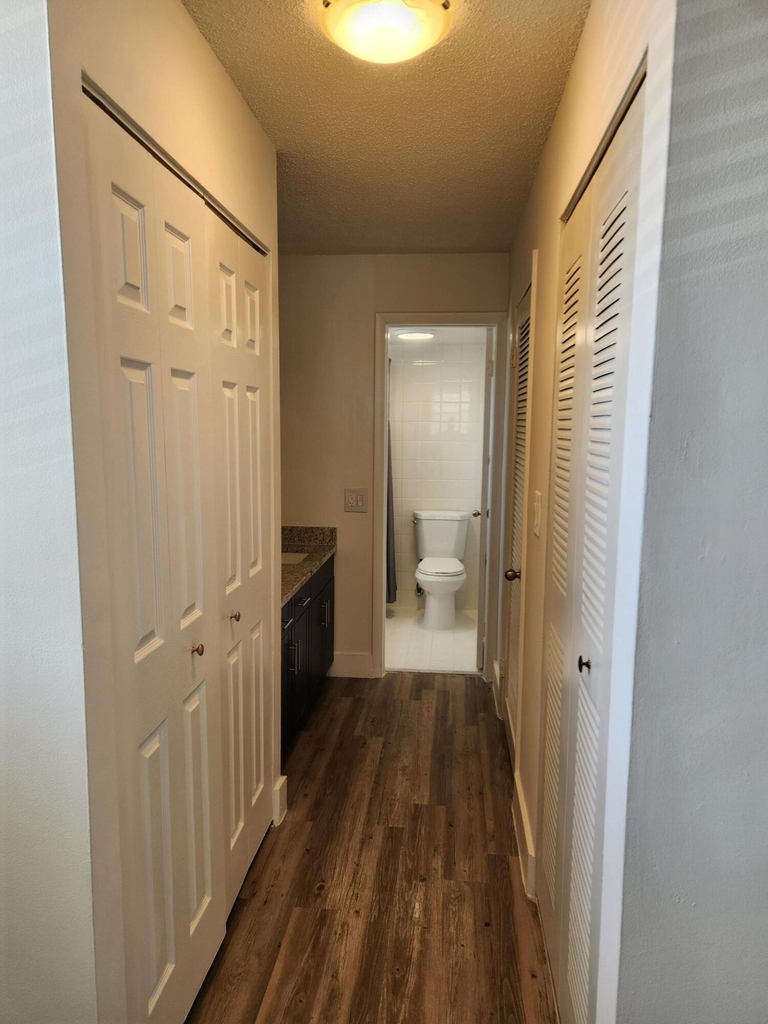 3100 N Pine Island Road - Photo 19