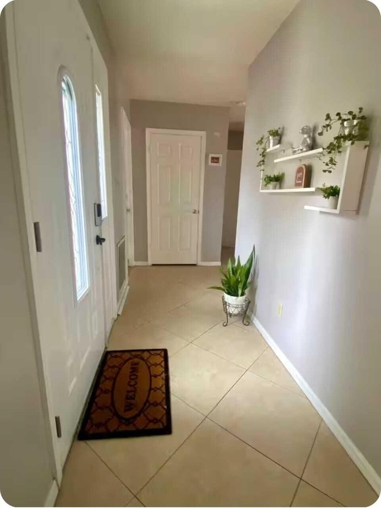 122 Riomar Drive - Photo 2