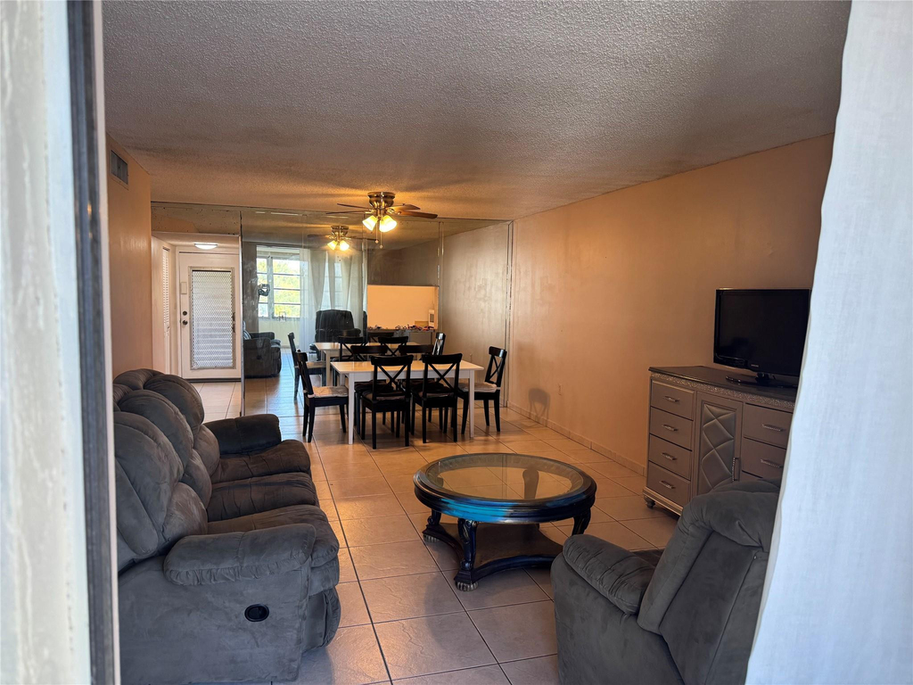 2860 Somerset Drive - Photo 26