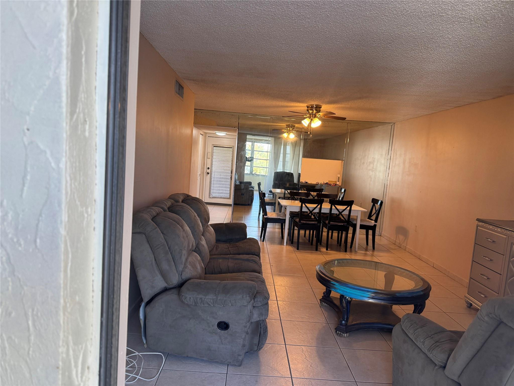 2860 Somerset Drive - Photo 27