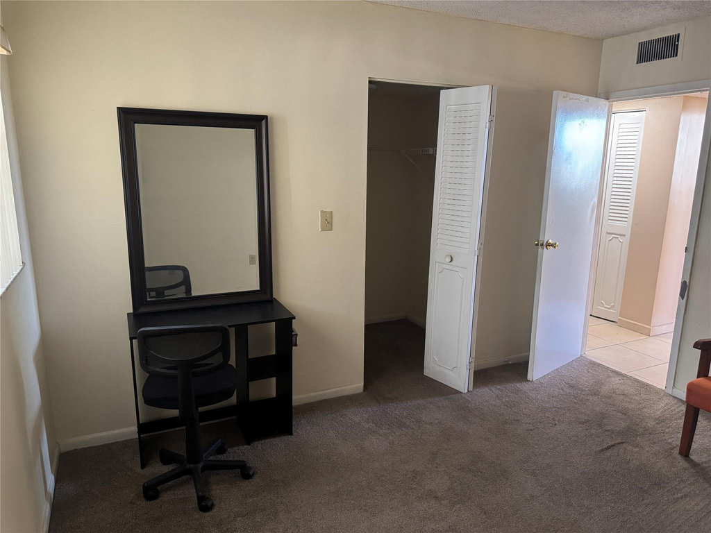 2860 Somerset Drive - Photo 36