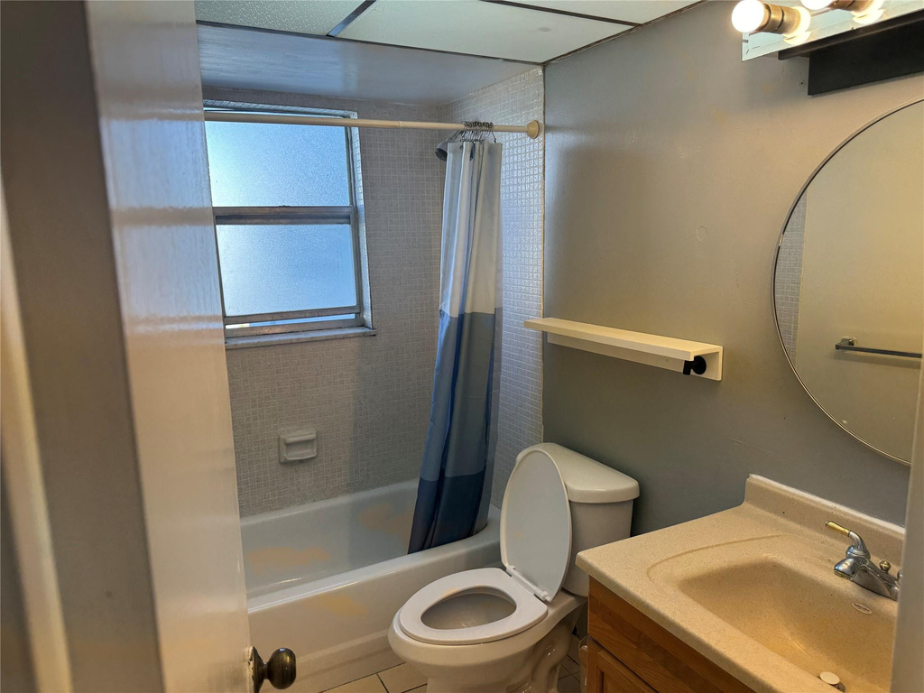 2860 Somerset Drive - Photo 38