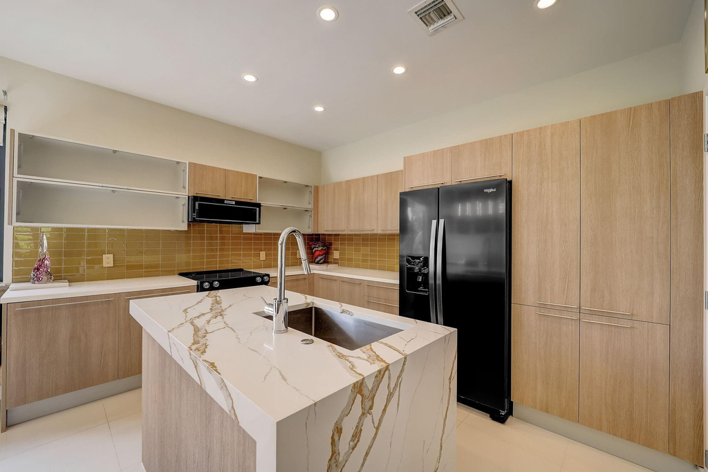 173 Se 1st Circle - Photo 16