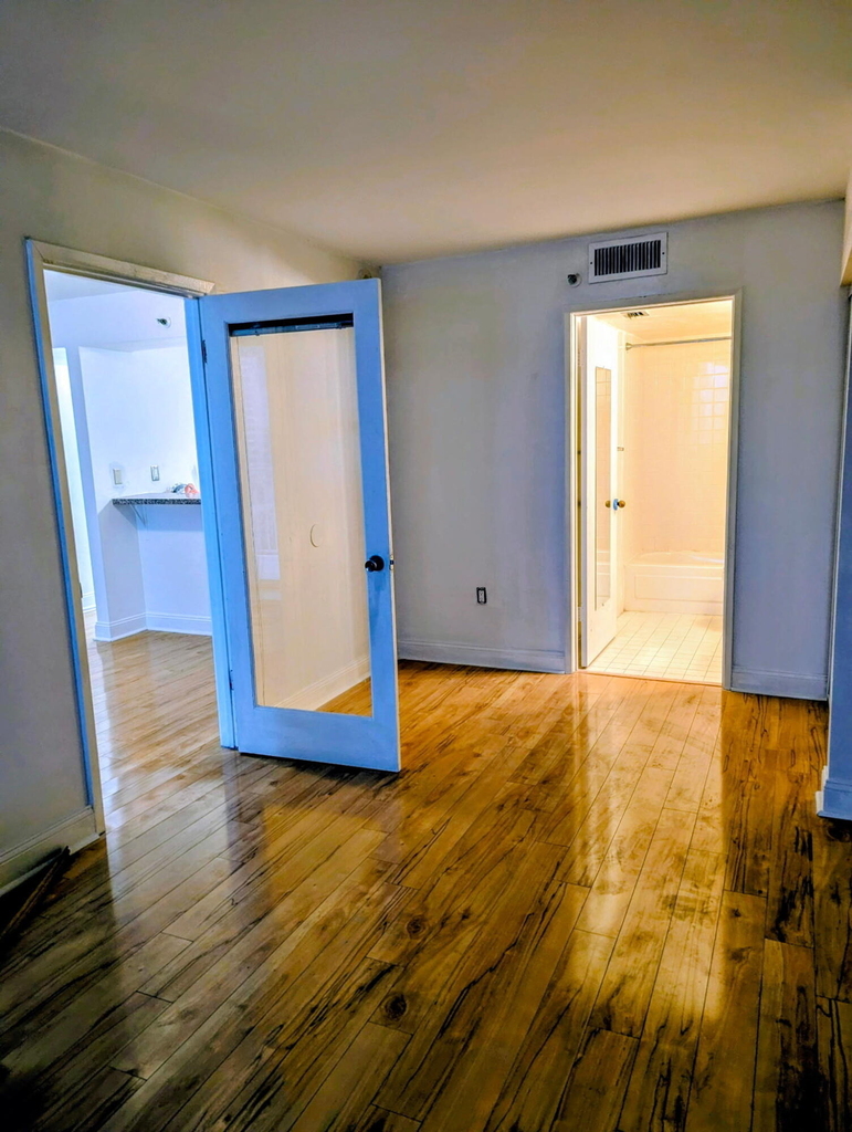 850 N Miami Avenue - Photo 13