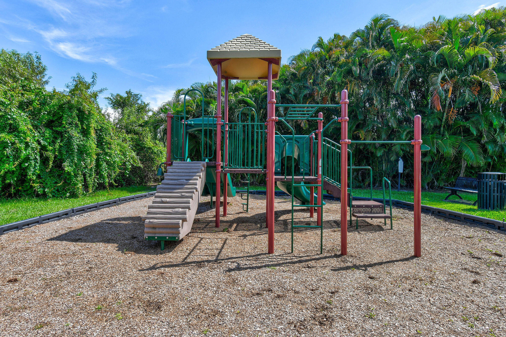 156 Sw Peacock Boulevard - Photo 27