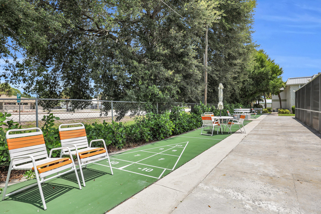 2302 Sunrise Boulevard - Photo 24