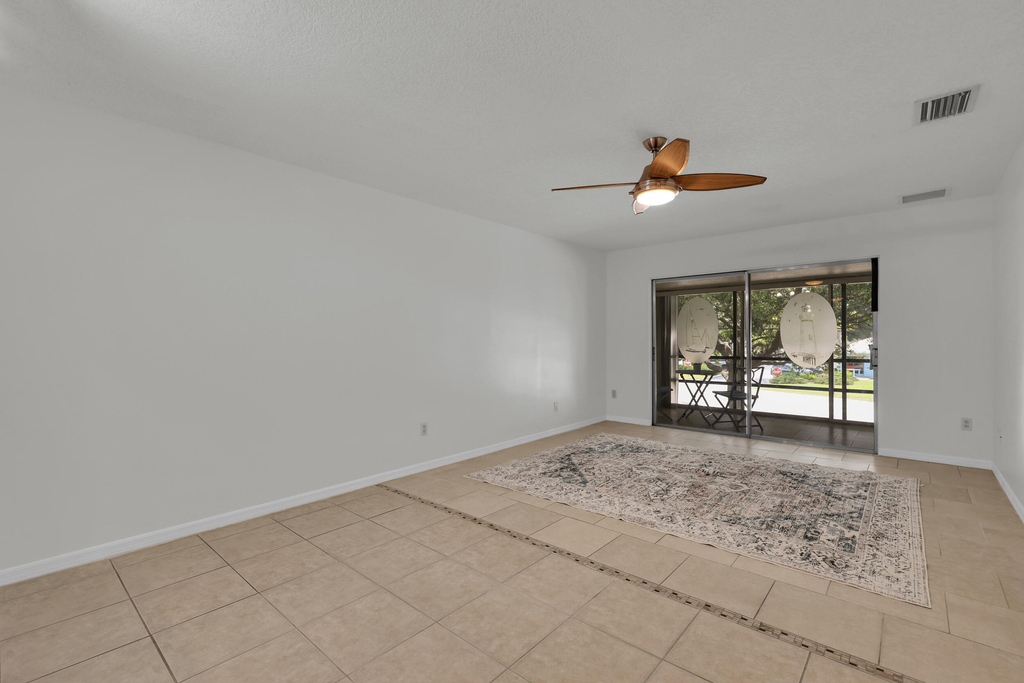 2302 Sunrise Boulevard - Photo 6