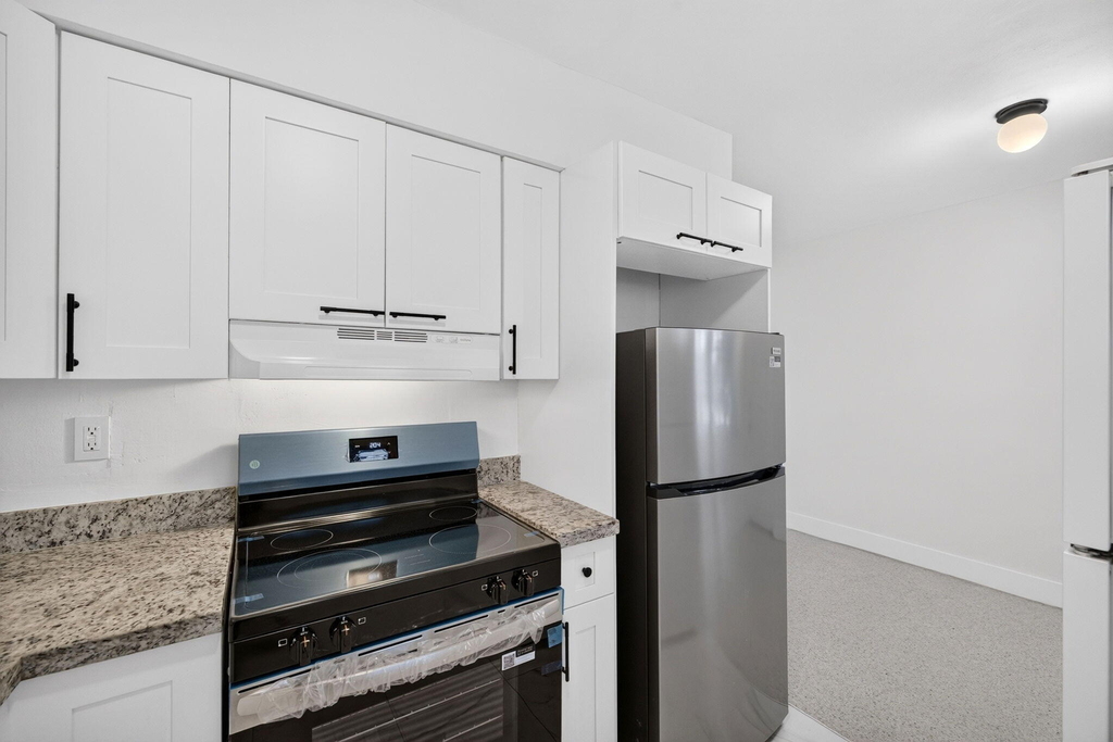 1821 Middle River Drive - Photo 8