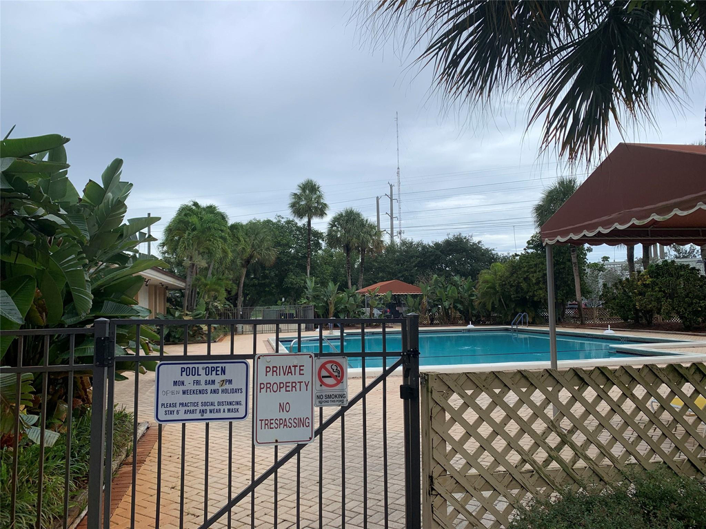 5530 Nw 44th Street - Photo 10