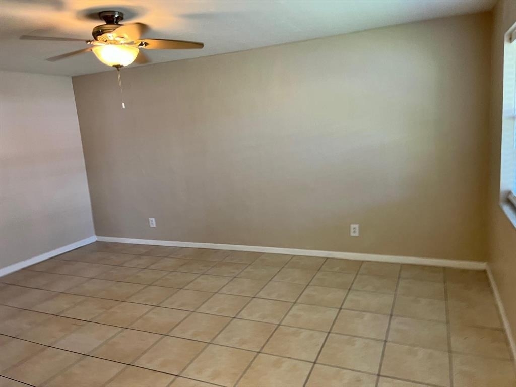 1851 Sw 25th Street - Photo 6