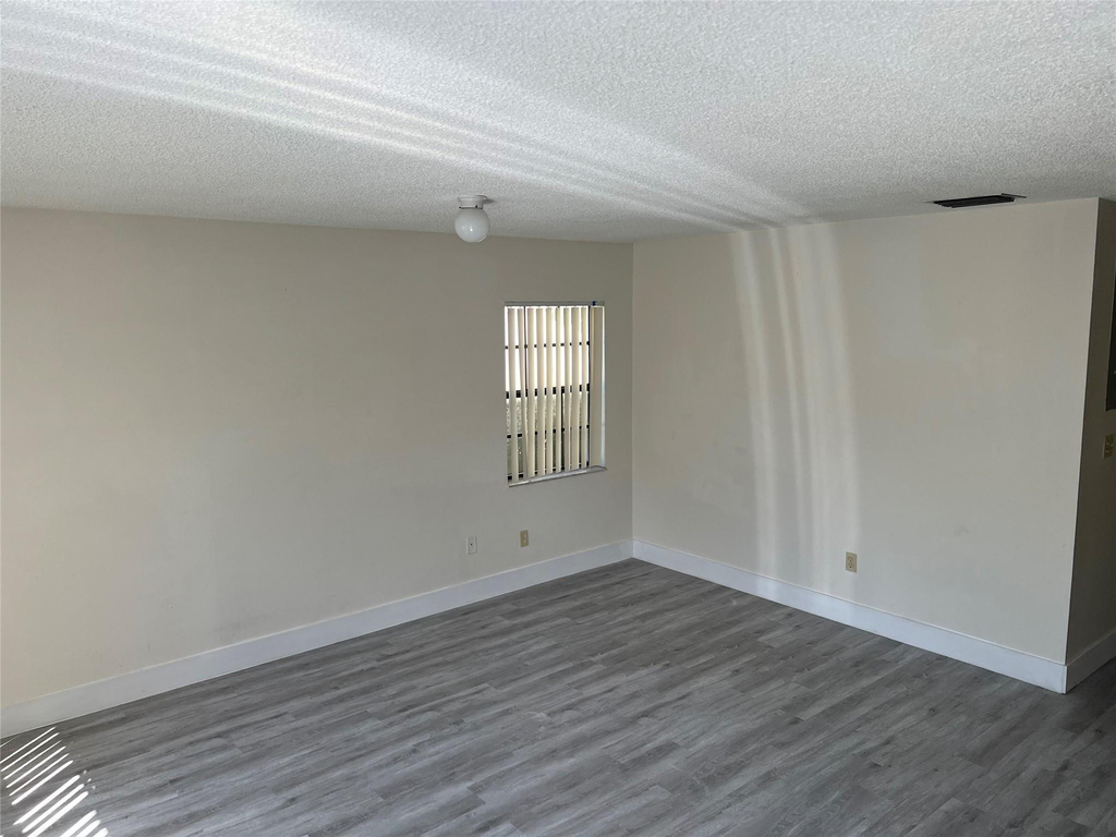 2941 Nw 92nd Avenue - Photo 1