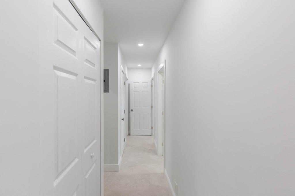 31 Ne 28th Court - Photo 18