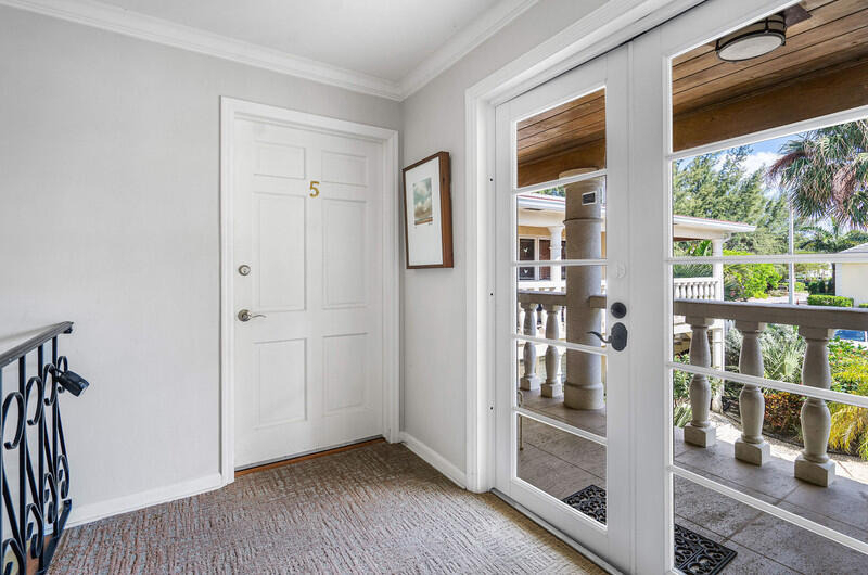 1029 Langer Way - Photo 6