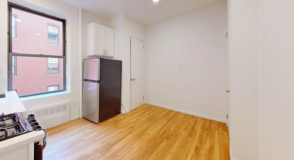 East 73rd Street - Photo 1