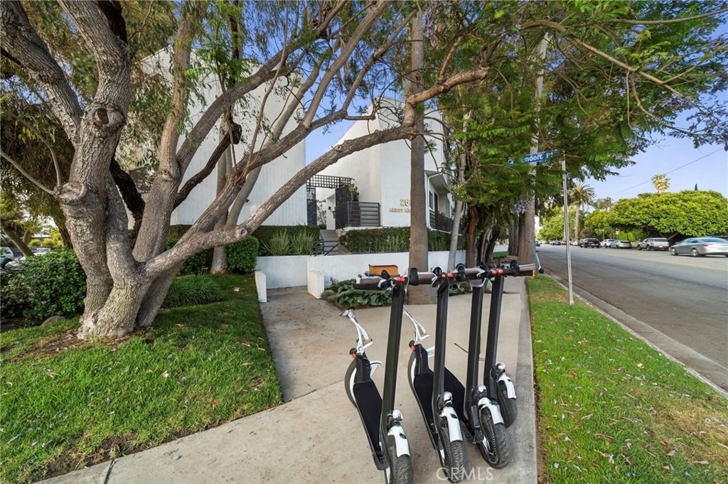 2500 Abbot Kinney Boulevard - Photo 28