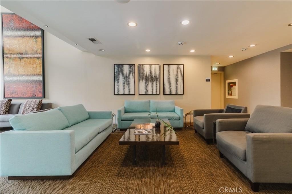7250 Franklin - Photo 25