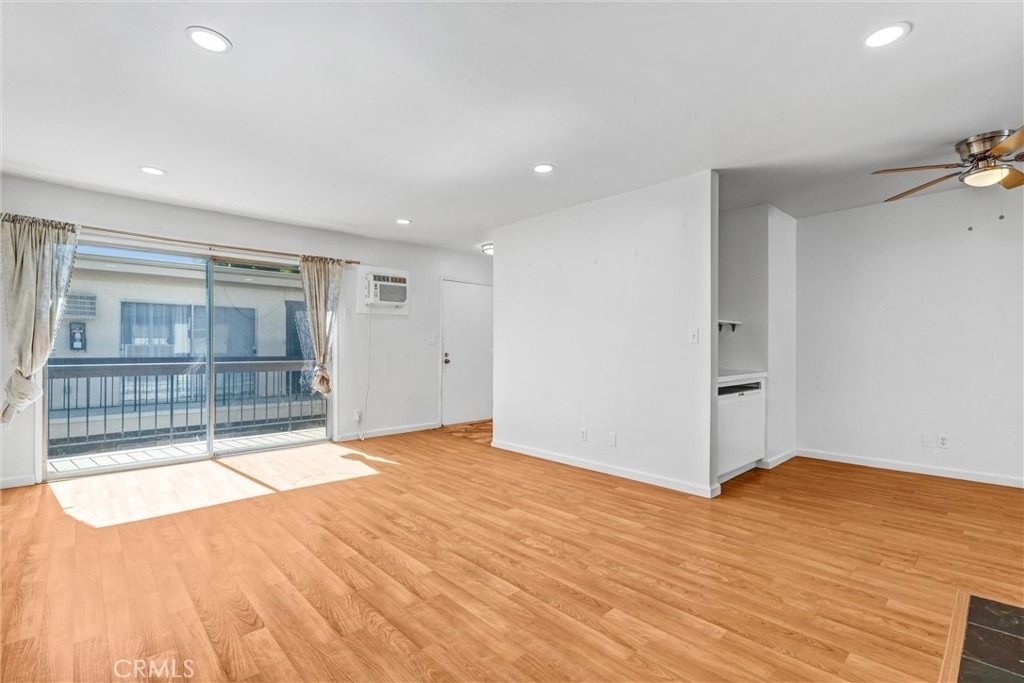 1840 Camden - Photo 5