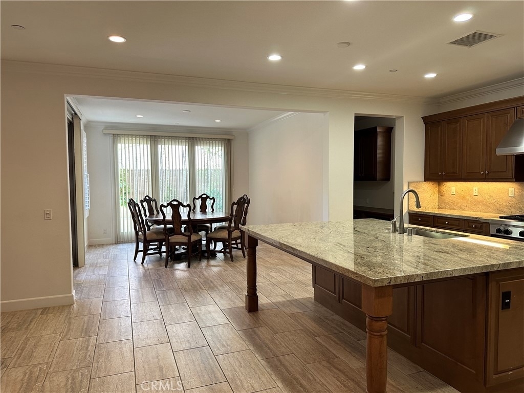 75 Cortland - Photo 3