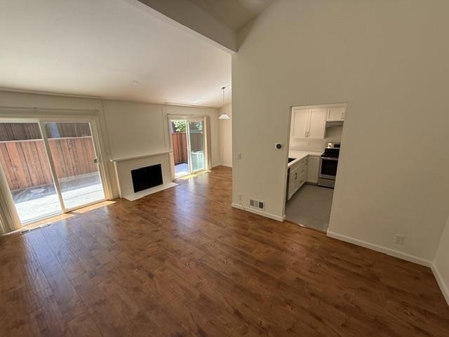 20268 Northwest Square - Photo 1