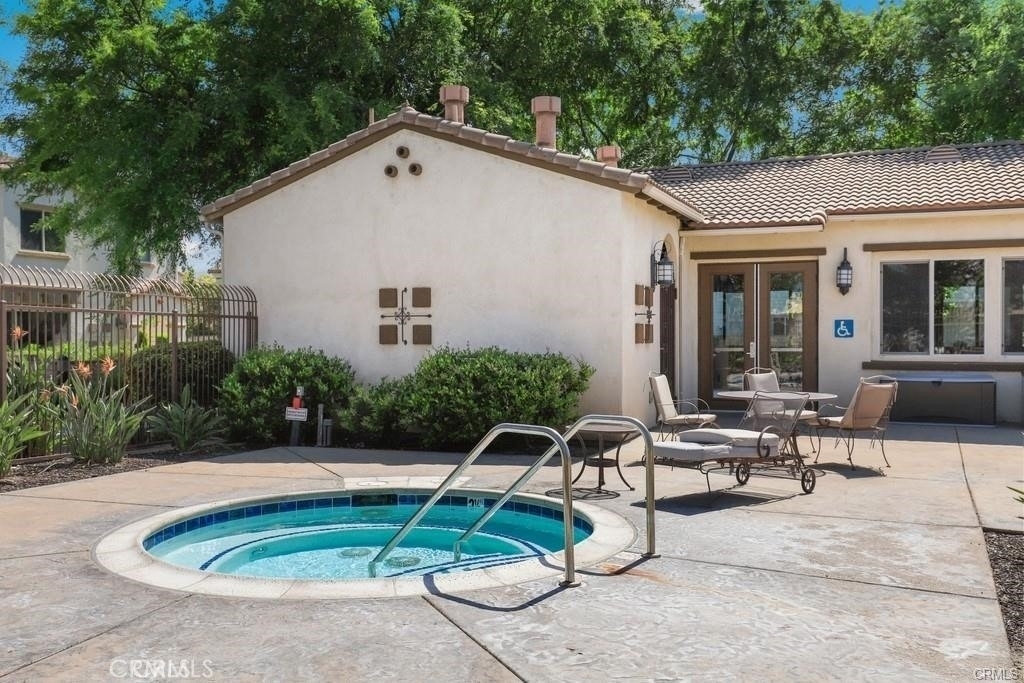425 Merced Court - Photo 48