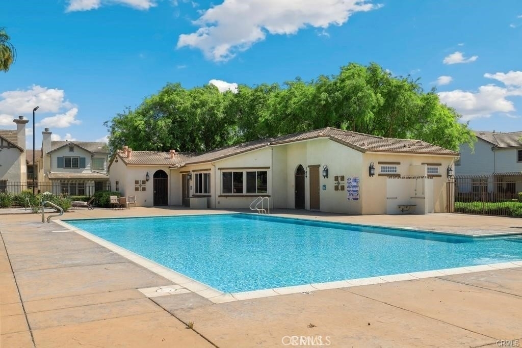 425 Merced Court - Photo 44