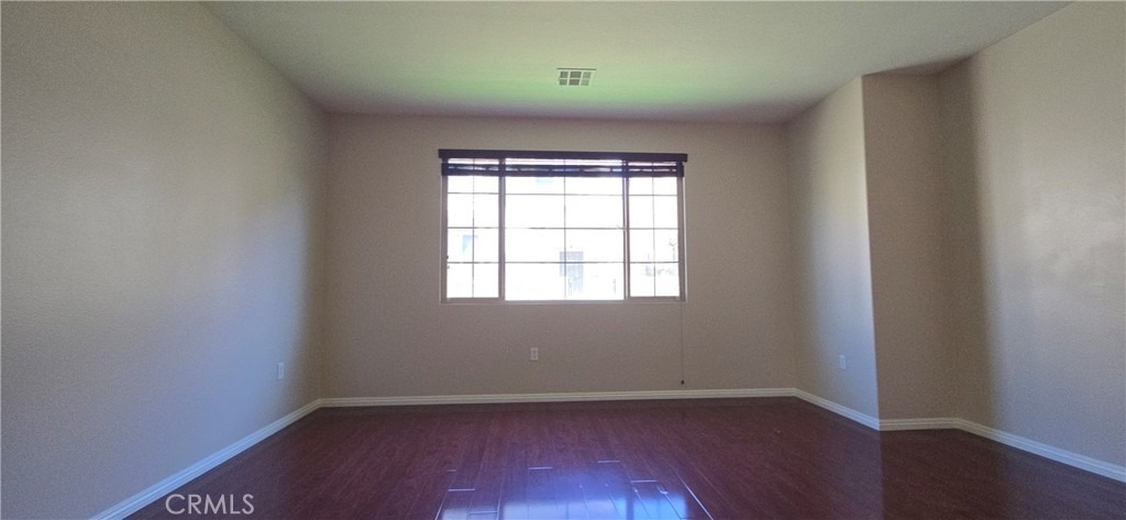 425 Merced Court - Photo 4