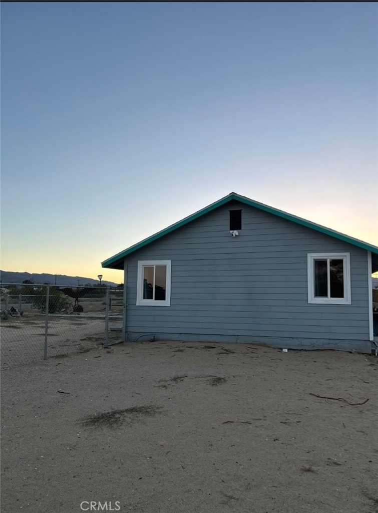 65076 E Broadway - Photo 7