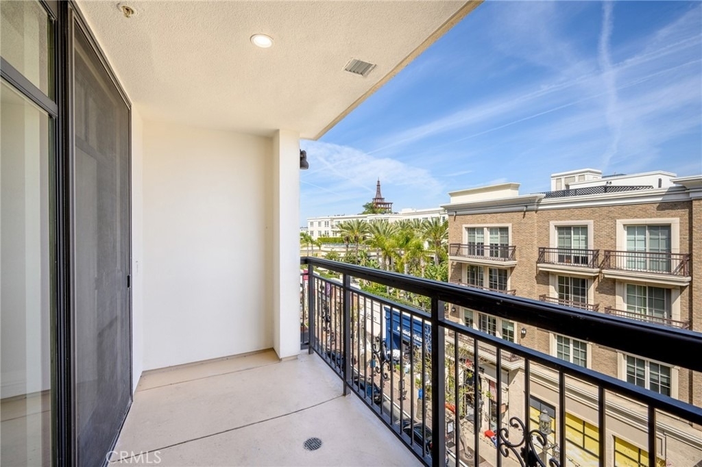 519 Caruso - Photo 18