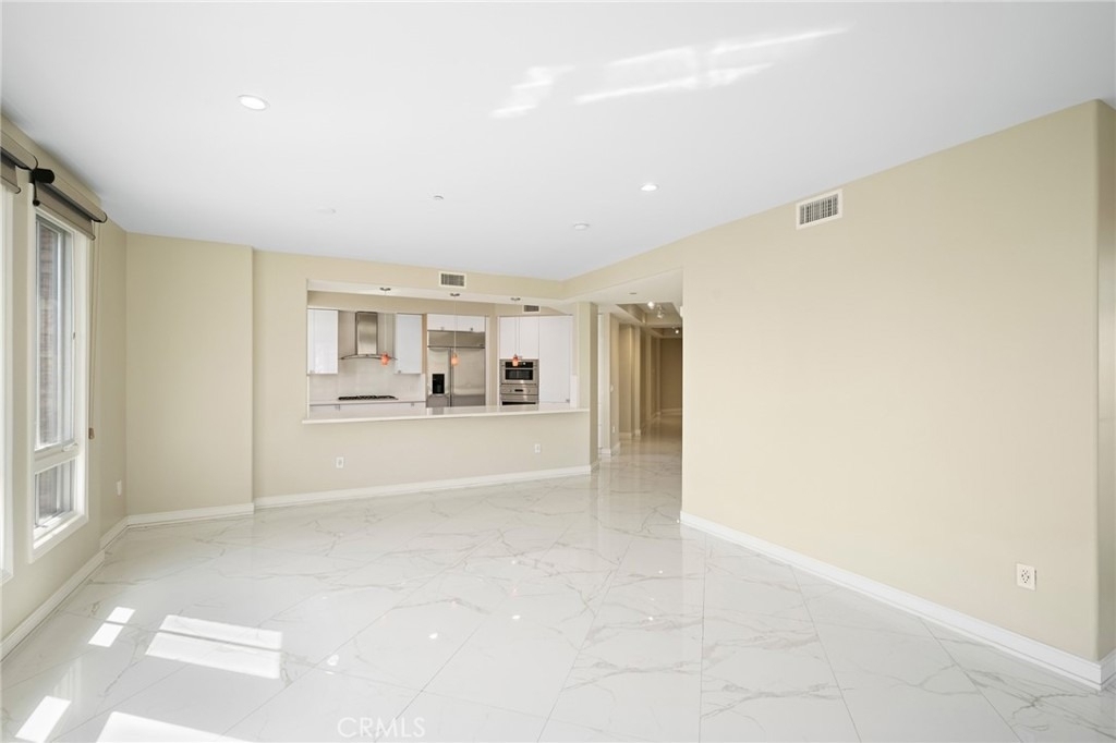 519 Caruso - Photo 8