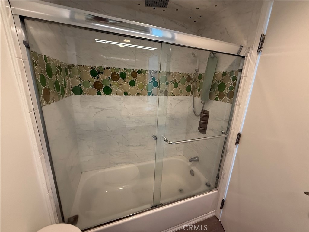 525 E Seaside - Photo 11