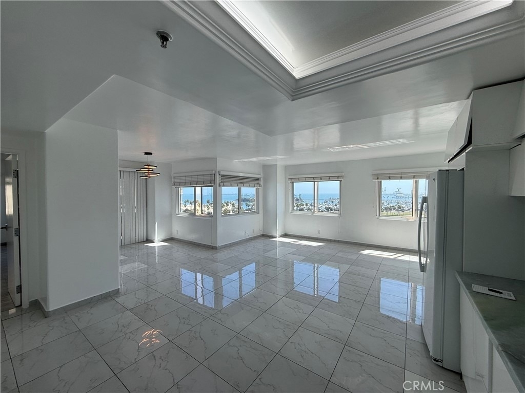525 E Seaside - Photo 22