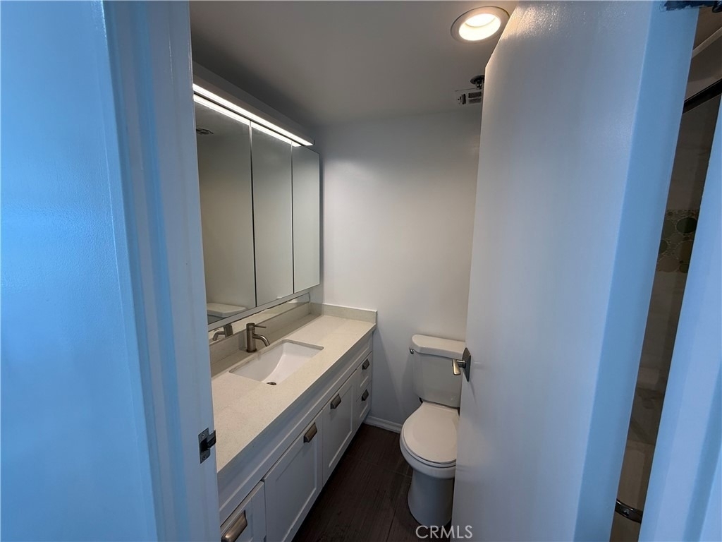525 E Seaside - Photo 14