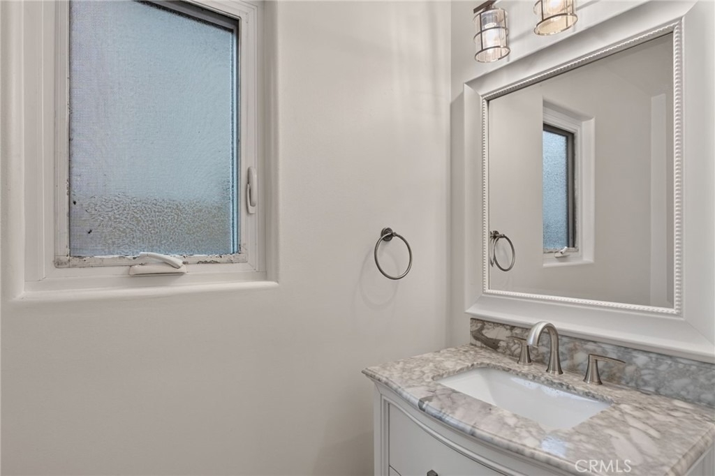 207 18th Street - Photo 15