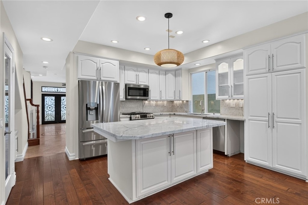 207 18th Street - Photo 9