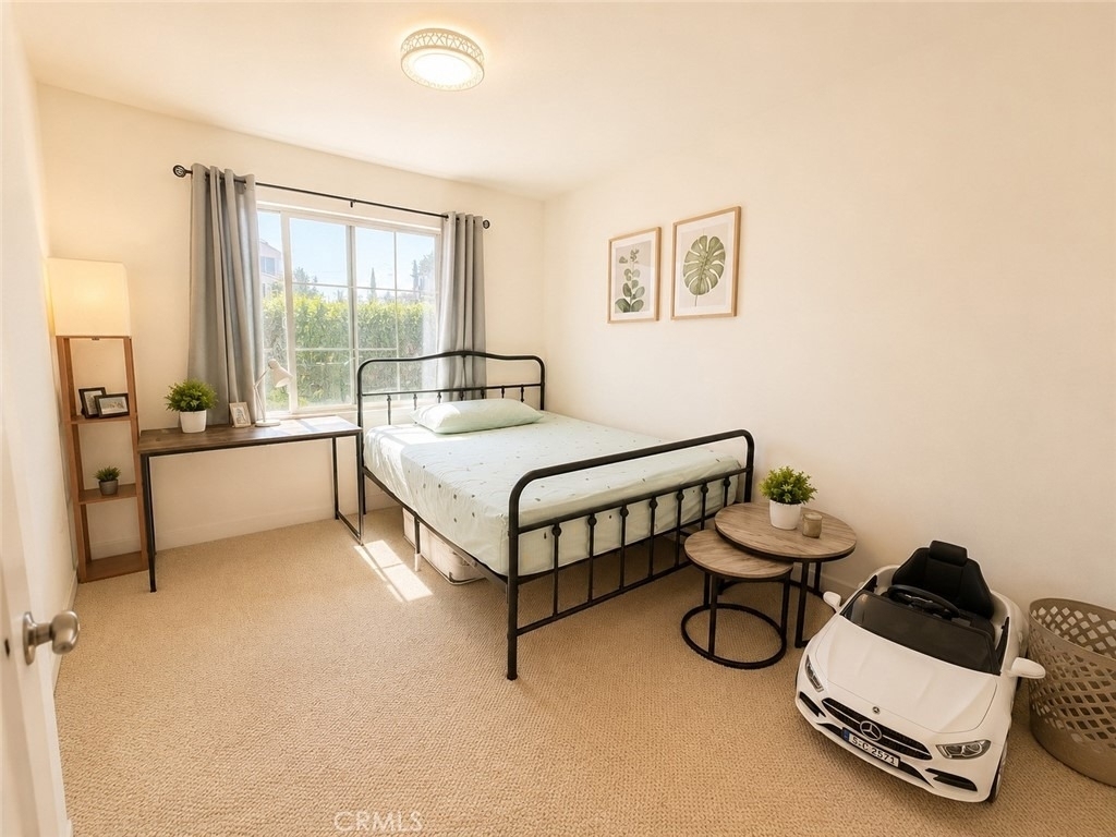 2622 Glamis Court - Photo 2
