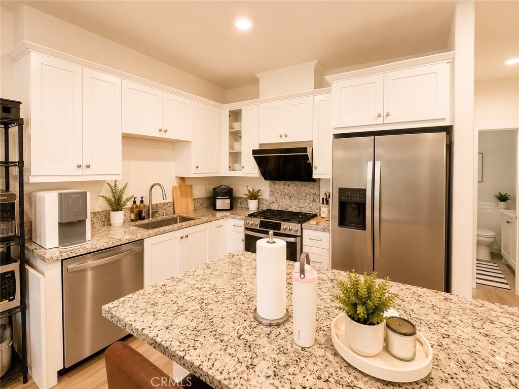 2622 Glamis Court - Photo 6