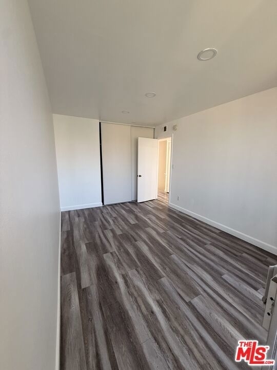 18110 Killllion Street - Photo 21