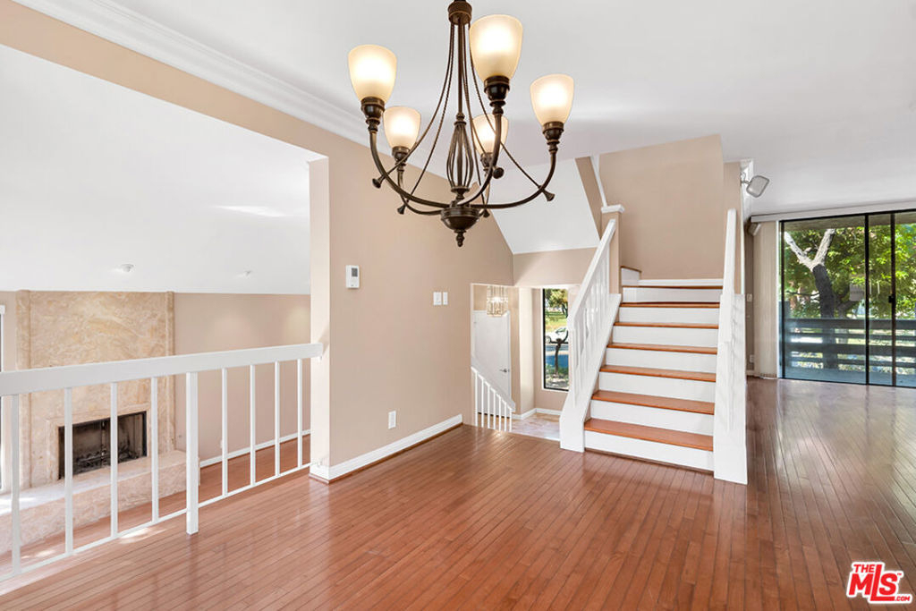 21820 Marylee Street - Photo 13