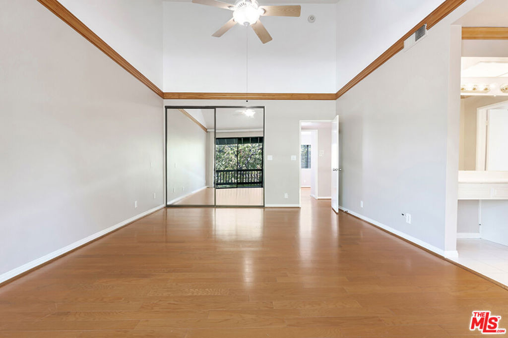21820 Marylee Street - Photo 31