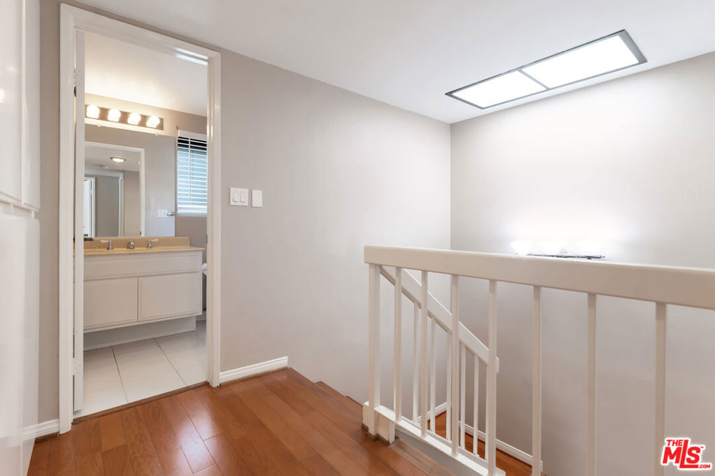 21820 Marylee Street - Photo 25