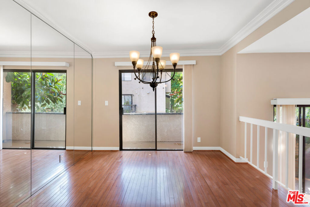 21820 Marylee Street - Photo 11
