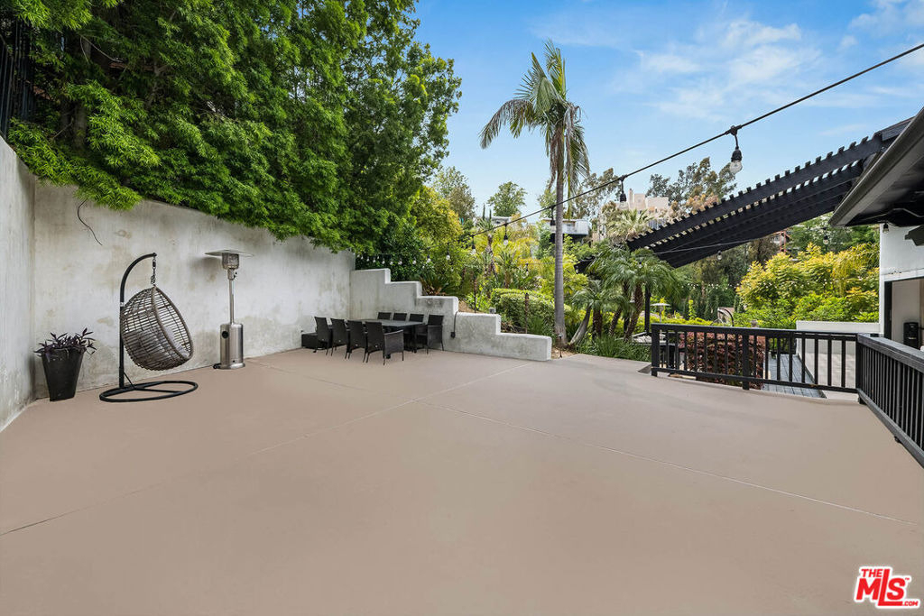 4961 Marmol Drive - Photo 32