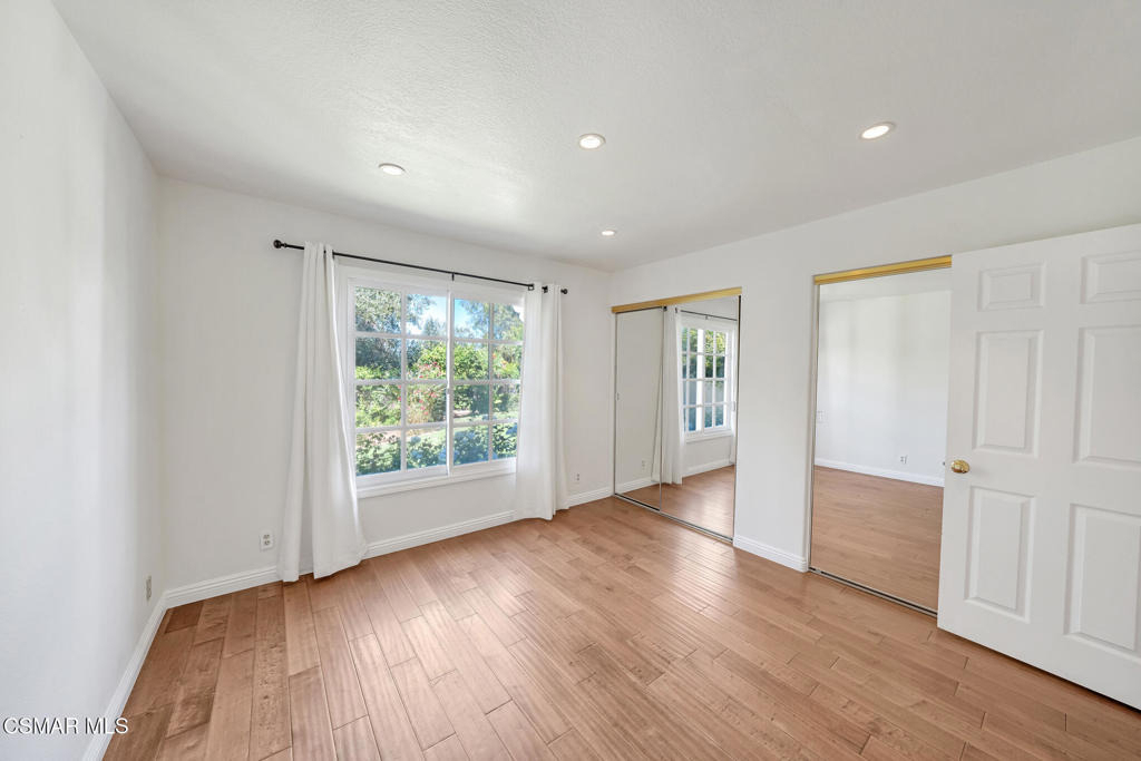1753 Saint Andrews Place - Photo 10