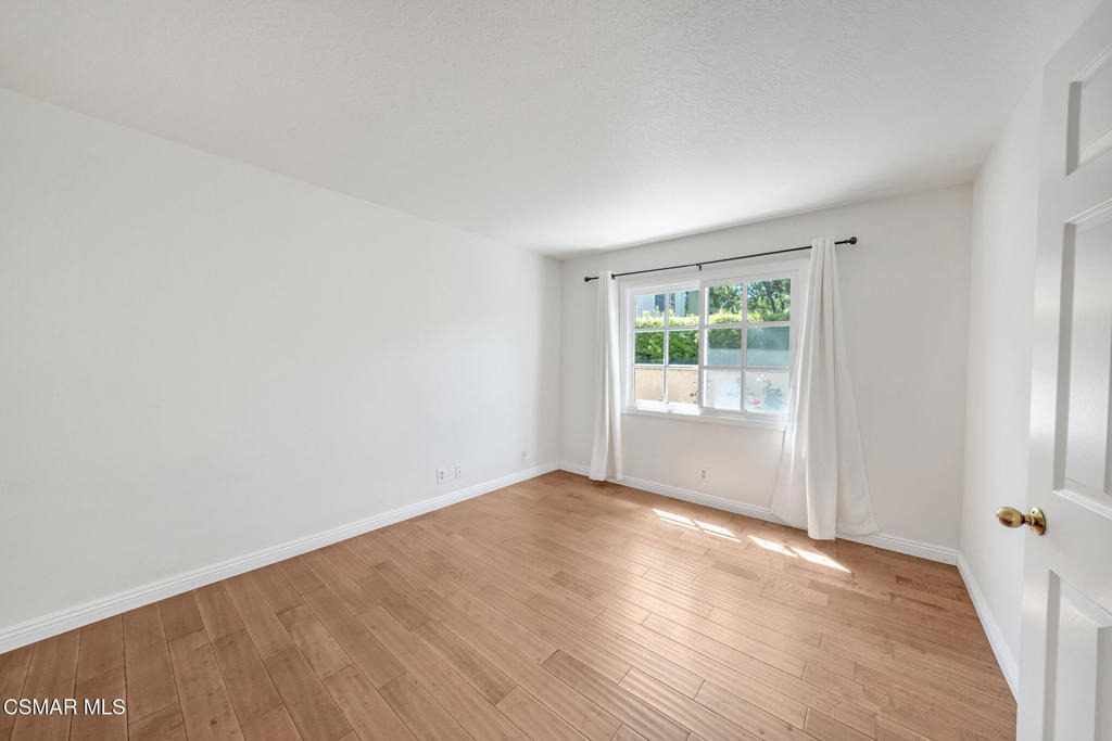 1753 Saint Andrews Place - Photo 14