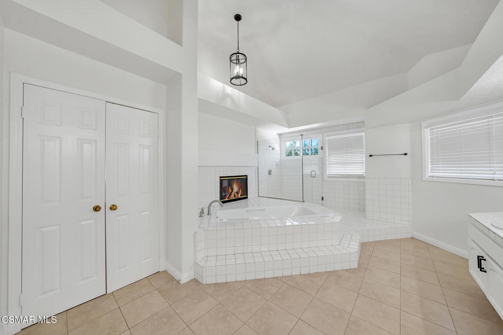 1753 Saint Andrews Place - Photo 20