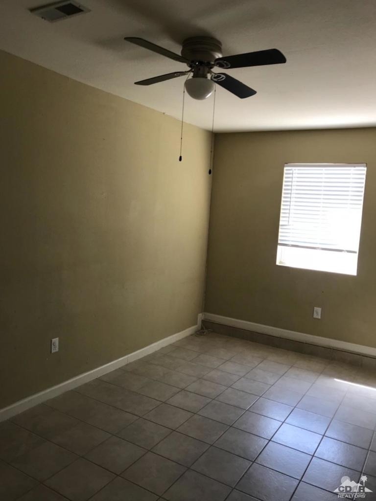 49084 Violet Street - Photo 10