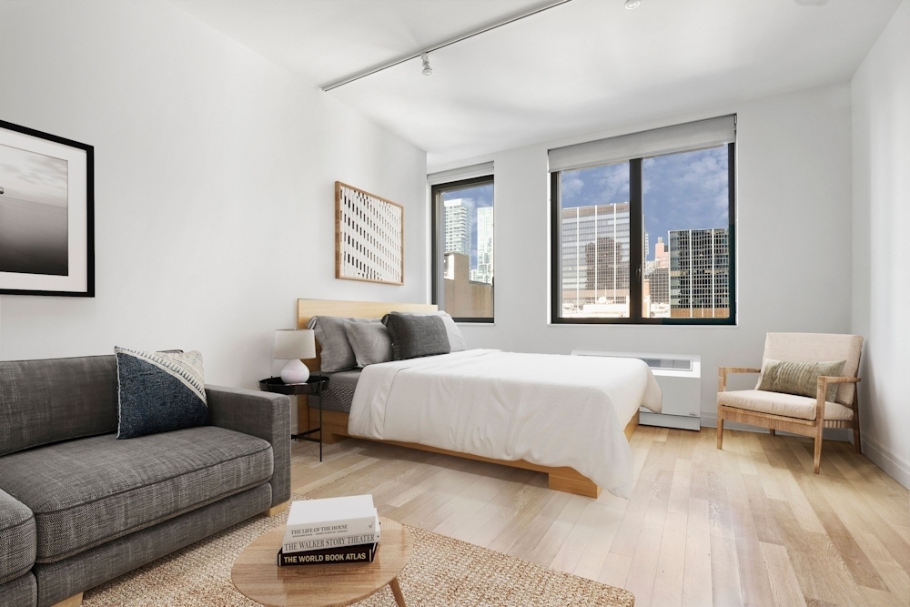 550 West 54th Street - Photo 0