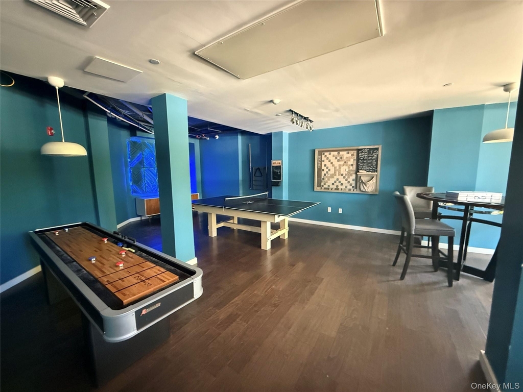 250 S Central Park Avenue - Photo 8